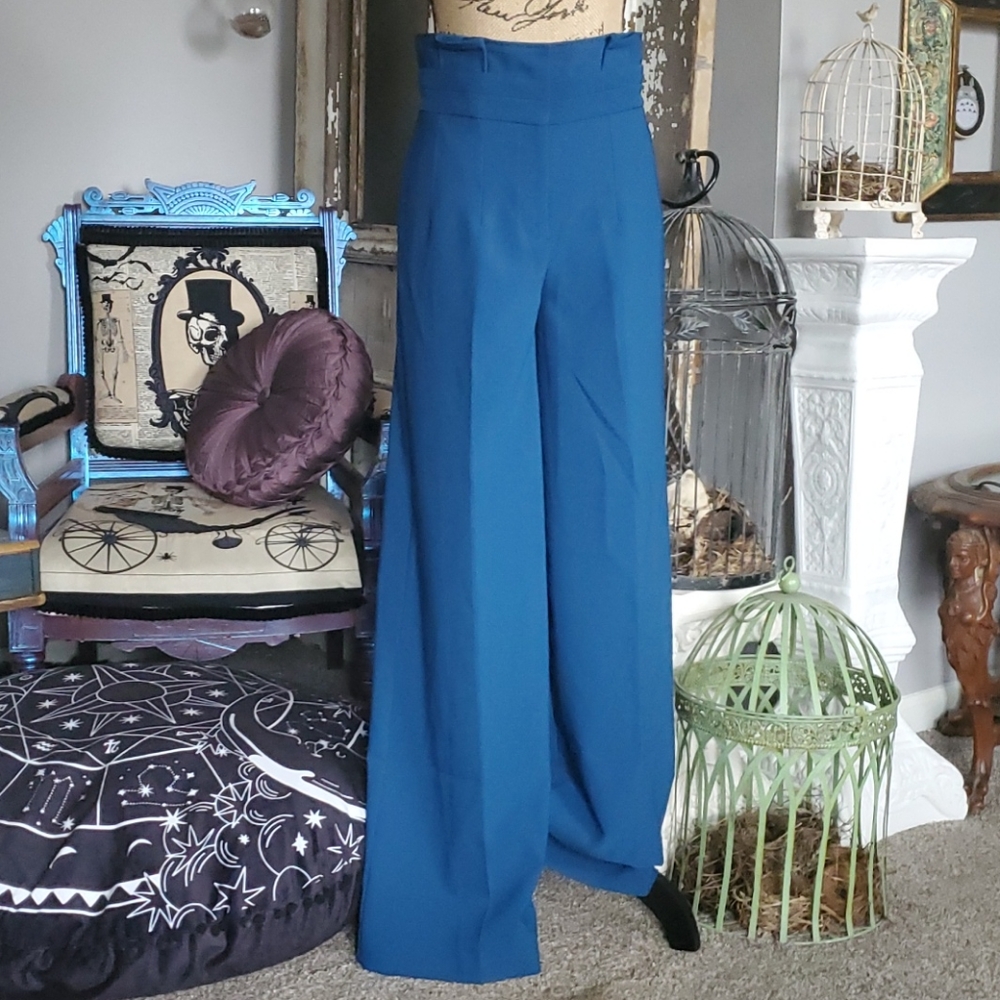 ✨ New York&CO wide leg blueish pleat waist pants